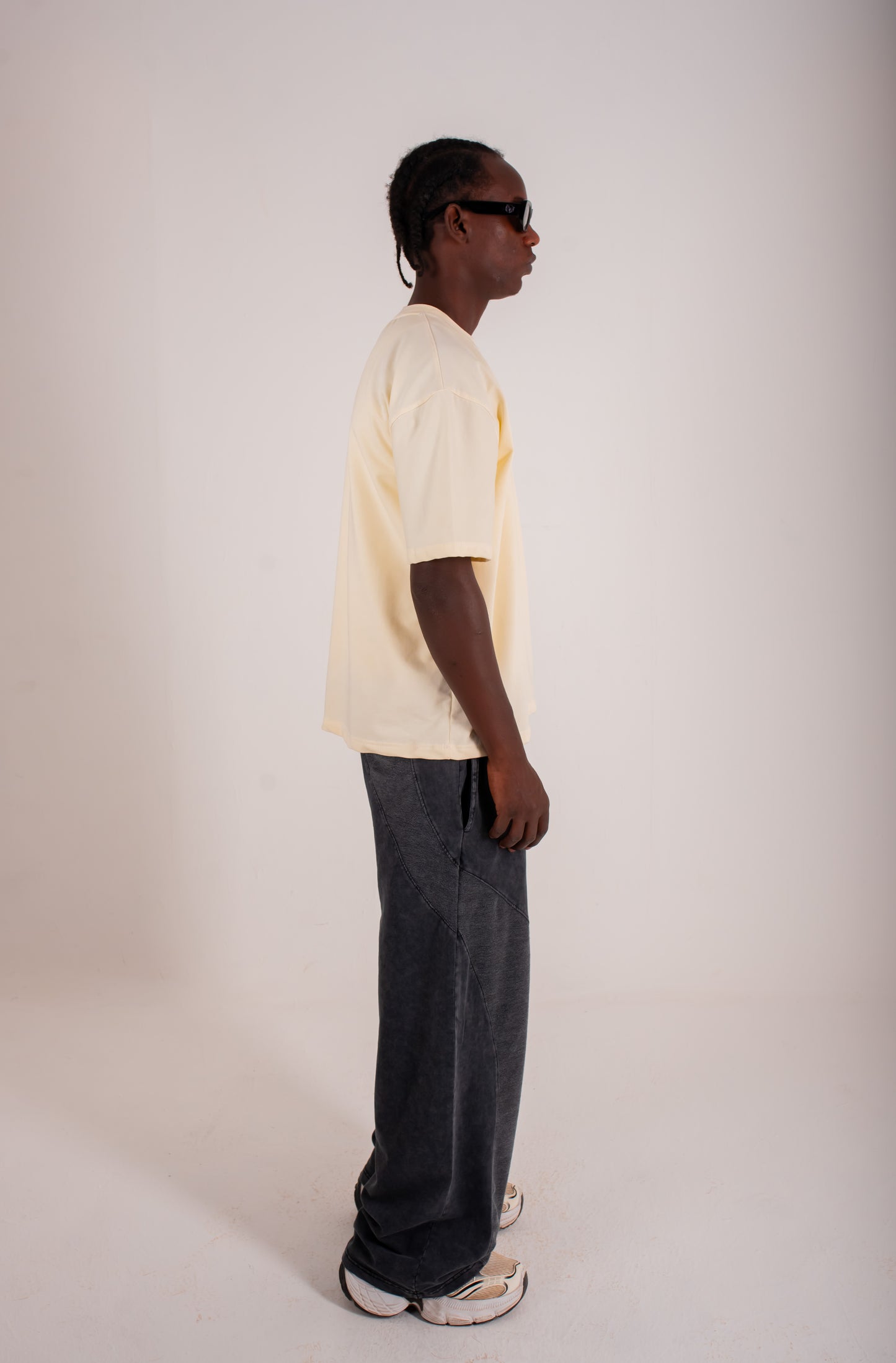 OWL Creamy Comfort Tee